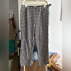 DOEN Lula cropped gingham Black and White pants in good worn condition 💕